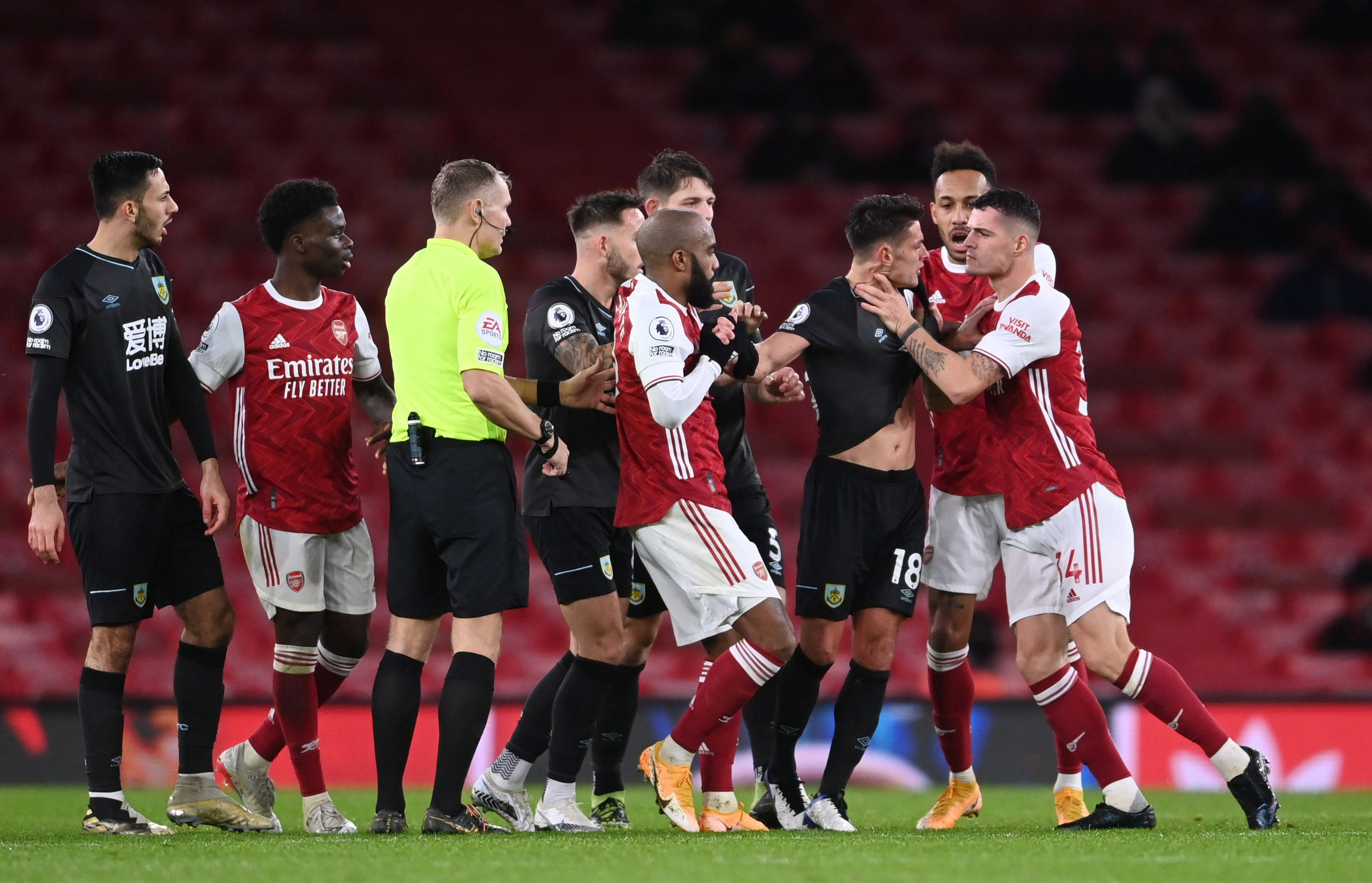 高红：控制足球是我的足球风格，尤其在青少年阶段一定要强调控球